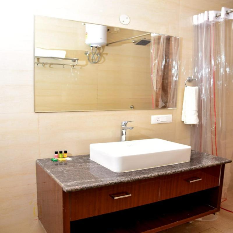 Olive Crown Hotel